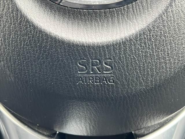 デミオ １３Ｓ　中期　マツダコネクトナビ／Ｂｌｕｅｔｏｏｔｈ　ＣＤ／ＤＶＤ　Ａストップ　スマートブレーキサポ　Ｐガラス　ステリモ　電動格納ミラー　Ｐスタート　スマートキー（40枚目）