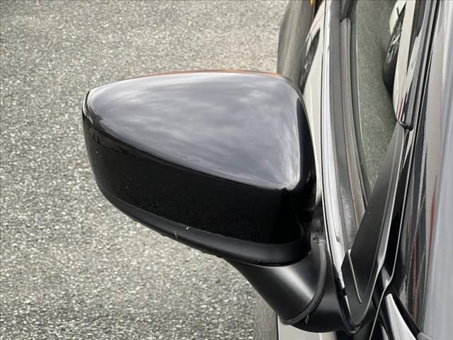 デミオ １３Ｓ　中期　マツダコネクトナビ／Ｂｌｕｅｔｏｏｔｈ　ＣＤ／ＤＶＤ　Ａストップ　スマートブレーキサポ　Ｐガラス　ステリモ　電動格納ミラー　Ｐスタート　スマートキー（44枚目）