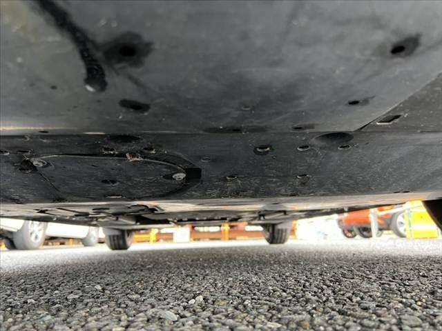 デミオ １３Ｓ　中期　マツダコネクトナビ／Ｂｌｕｅｔｏｏｔｈ　ＣＤ／ＤＶＤ　Ａストップ　スマートブレーキサポ　Ｐガラス　ステリモ　電動格納ミラー　Ｐスタート　スマートキー（56枚目）