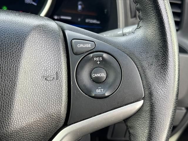 フィットハイブリッド Ｌパッケージ　純正ナビ　地デジ　ＤＶＤ　ＢＴ　ＬＥＤヘッドライト　バックモニター　クルーズコントロール　ステリモ　スマートキー　プッシュスタート　ハーフレザーシート　オートライト　シートリフター　チルトステアリング（24枚目）