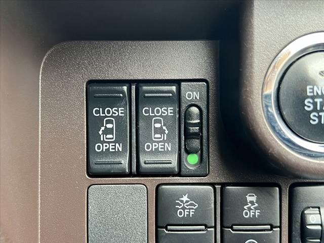 トール Ｇターボ　ＳＡＩＩ　ＳＡ２　ターボ　純正ナビ／フルセグ／ＤＶＤ／ＢＴ　Ｂモニター　両電スラ　ＥＴＣ　クルコン　Ａストップ　スマートキー　Ｐスタート　Ａライト　フォグ　ステリモ　電格ミラー　Ｐガラス　チルトステアリング（5枚目）