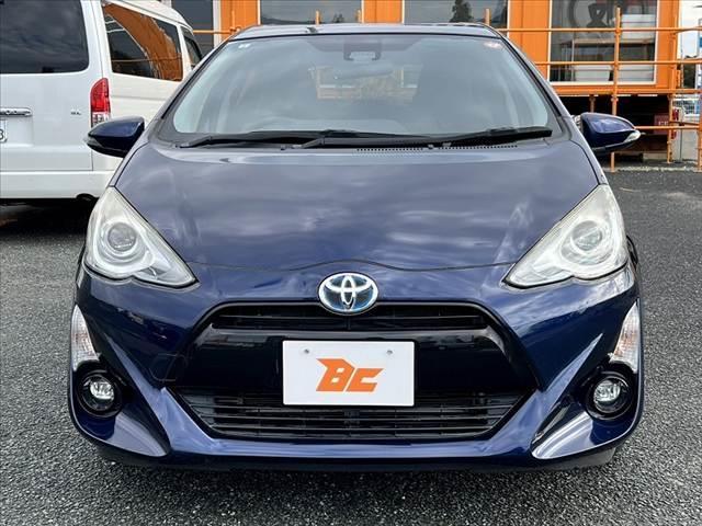 アクア Ｓスタイルブラック　中期　禁煙　ナビ／フルセグ／Ｂｌｕｅｔｏｏｔｈ／Ｂモニター　ＬＥＤヘッドライト　シートヒーター　プリクラッシュセーフティ　オートハイビーム　車線逸脱　横滑り防止　電格ミラー（9枚目）