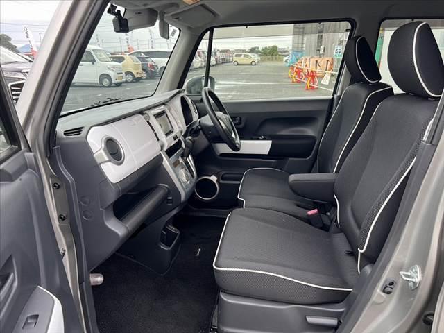 ハスラー Ｇ　禁煙車　ナビ／ＴＶ／Ｂモニター／ＤＶＤ再生　レーダーブレーキサポート　前後ドライブレコーダー　スマートキー　プッシュスタート　アイドリングストップ　電格ミラー　シートヒーター（17枚目）