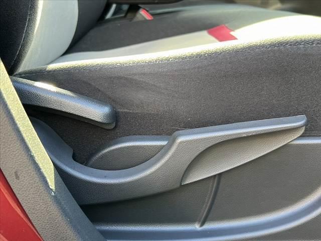 パッソ モーダ　禁煙　フルセグ／Ｂｌｕｅｔｏｏｔｈ／Ｂモニター　ＬＥＤヘッドライト　ＬＥＤフォグ　ＥＴＣ　プッシュスタート　スマートキー　アームレスト　シートリフター　電格ミラー　ウィンカーミラー　Ａストップ（22枚目）