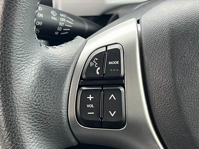 ハスラー 　レーダーブレーキサポート　社外ナビ／ＢＴ／Ｂカメラ　前席シートヒーター　アイドリングストップ　横滑り防止装置　プッシュスタート　スマートキー　シートリフト　純正アルミ　セキュリティ　フォグランプ（31枚目）