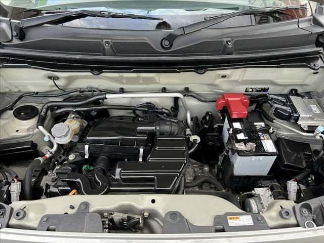 ハスラー 　レーダーブレーキサポート　社外ナビ／ＢＴ／Ｂカメラ　前席シートヒーター　アイドリングストップ　横滑り防止装置　プッシュスタート　スマートキー　シートリフト　純正アルミ　セキュリティ　フォグランプ（50枚目）