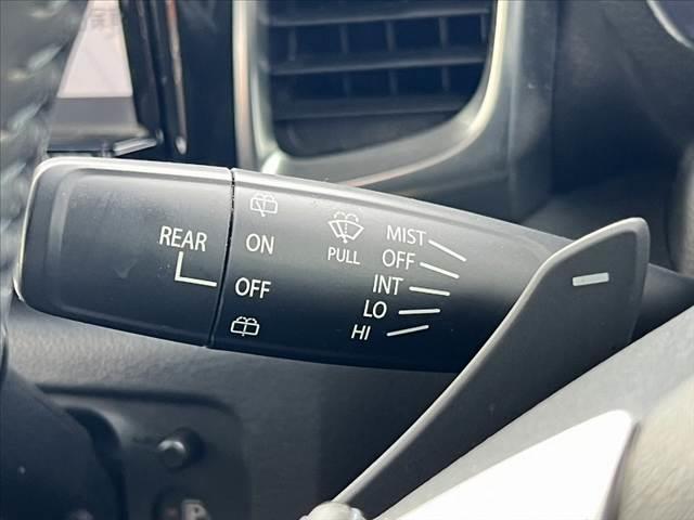 スペーシアカスタム ＸＳターボ　後期　ターボ　デュアルカメラブレーキサポート　両側電動スライドドア　純正８インチＳＤナビ／フルセグ／Ｂｌｕｅｔｏｏｔｈ／ＤＶＤ　クルコン　ＨＩＤヘッドライト　オートライト　シートヒーター　スマートキー（29枚目）