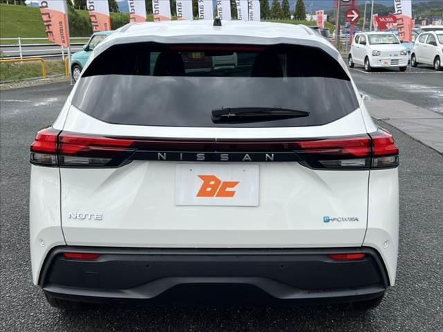 ノート S 社外ナビ/Bluetooth ETC 全方位運転支援システム シートリフター スマートキー Pスタート 電動格納ミラー 電動パーキングブレーキ プライバシーガラス オートライト オートエアコン(14枚目)