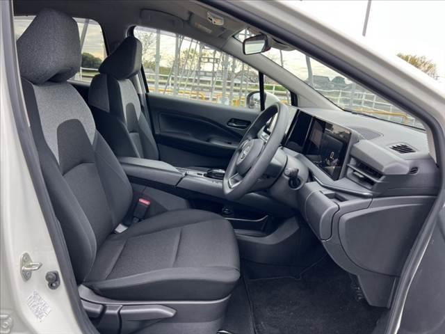 ノート S 社外ナビ/Bluetooth ETC 全方位運転支援システム シートリフター スマートキー Pスタート 電動格納ミラー 電動パーキングブレーキ プライバシーガラス オートライト オートエアコン(16枚目)