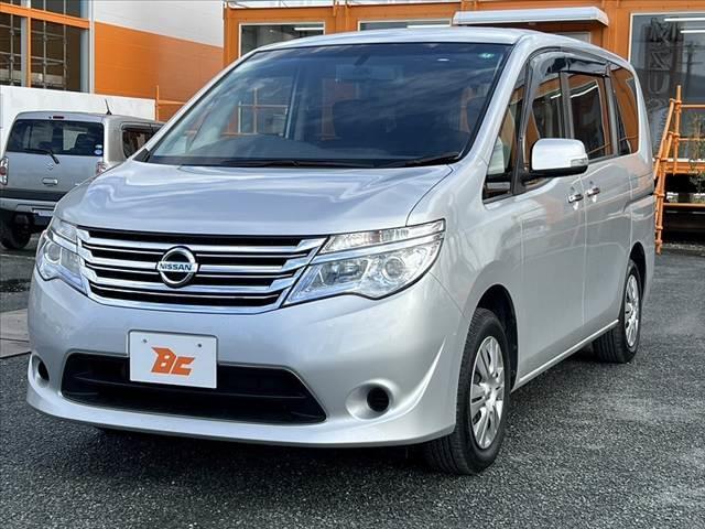 セレナ ２０Ｓ　後期　ＳＤナビ／地デジ　クルーズコントロール　電格ミラー　両側スライドドア　オートライト　ミラーウインカー　横滑り防止装置　ロールサンシェード　セキュリティアラーム　シートリフター　フロアマット（8枚目）