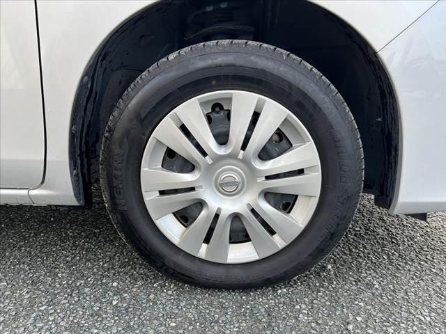 セレナ ２０Ｓ　後期　ＳＤナビ／地デジ　クルーズコントロール　電格ミラー　両側スライドドア　オートライト　ミラーウインカー　横滑り防止装置　ロールサンシェード　セキュリティアラーム　シートリフター　フロアマット（46枚目）