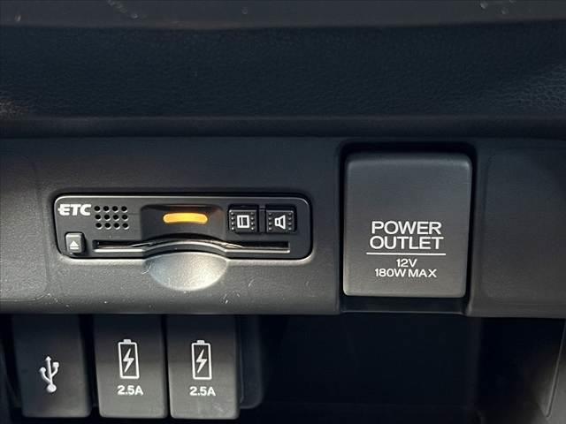 N-WGNカスタム G・Lパッケージ 車検整備付 禁煙車 後期 純正SDナビ/フルセグ/Bluetooth/DVD HIDヘッドライト ビルトインETC クルーズコントロール バックカメラ ステリモ スマートキー 電格ミラー(5枚目)