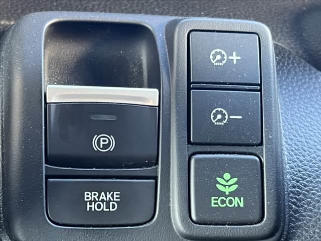 全国のＡＡ会場で毎日競りに参加、本当に安く売値設定できる車しか仕入れておりません。他社在庫と比較下さいませ。