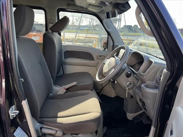 エブリイ ジョインターボ　車検整備付き　中期　ターボ　ＨＩＤヘッドライト　セーフティサポート　キーレス　スペアキー　オーバーヘッドシェルフ　アシストグリップ　Ｒワイパー　セキュリティアラーム　横滑り防止機能　プライバシーガラス（16枚目）