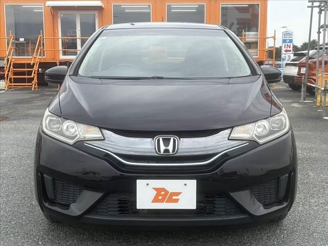 フィットハイブリッド Ｌパッケージ　純正８インチナビ／フルセグ／ＤＶＤ／ＢＴ　ＬＥＤヘッドライト　スマートキー　ＥＴＣ　バックモニター　ステリモ　クルーズコントロール　オートライト　ハーフレザーシート　プッシュスタート　シートリフター（9枚目）