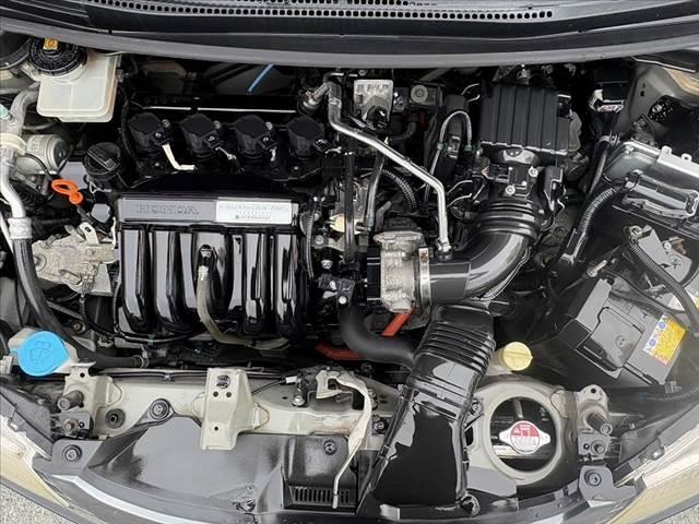 フィットハイブリッド Ｌパッケージ　純正８インチナビ／フルセグ／ＤＶＤ／ＢＴ　ＬＥＤヘッドライト　スマートキー　ＥＴＣ　バックモニター　ステリモ　クルーズコントロール　オートライト　ハーフレザーシート　プッシュスタート　シートリフター（54枚目）