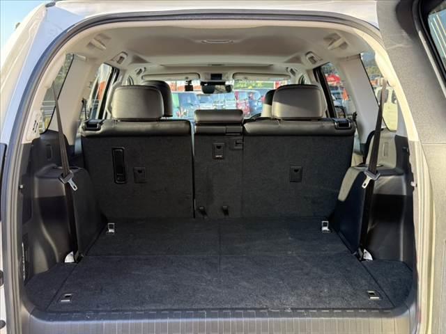 ランドクルーザープラド TX Lパッケージ 後期 7人 社外9インチナビ/Bluetooth サンルーフ Bカメラ ルーフレール クリソナ セーフティセンス LEDヘッド 革巻きステア パワーシート 快適温熱シート レーダークルーズ(21枚目)