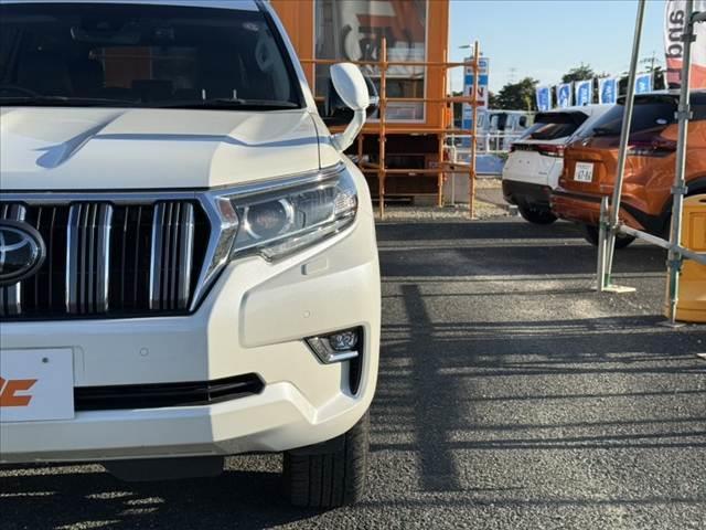 ランドクルーザープラド TX Lパッケージ 後期 7人 社外9インチナビ/Bluetooth サンルーフ Bカメラ ルーフレール クリソナ セーフティセンス LEDヘッド 革巻きステア パワーシート 快適温熱シート レーダークルーズ(44枚目)