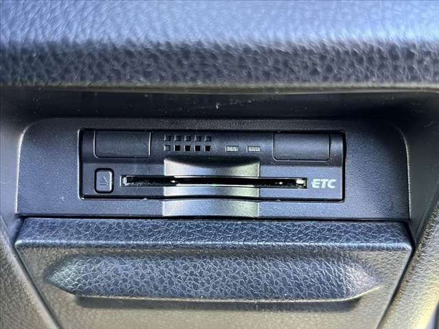 ノア Ｘ　Ｖパッケージ　車検整備付　禁煙　純正ナビ／Ｂｌｕｅｔｏｏｔｈ　バックカメラ　ＥＴＣ　両側スライドドア　ドラレコ　ステリモ　電格ミラー　ＡＣソケット　シートリフター　キーレスエントリー　パワーウィンドウ　ＩＳＯＦＩＸ（6枚目）