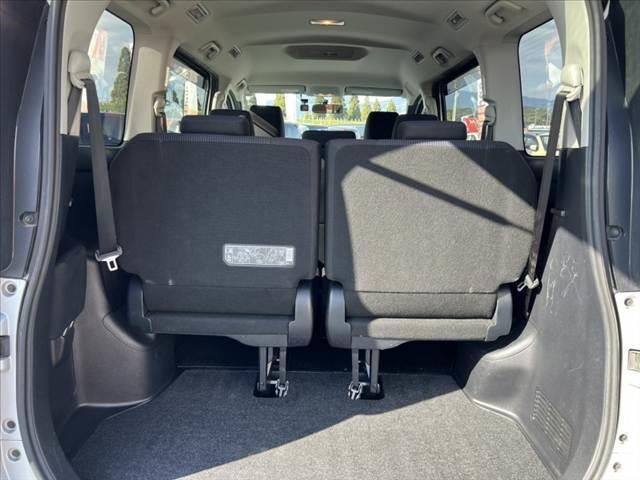 ノア Ｘ　Ｖパッケージ　車検整備付　禁煙　純正ナビ／Ｂｌｕｅｔｏｏｔｈ　バックカメラ　ＥＴＣ　両側スライドドア　ドラレコ　ステリモ　電格ミラー　ＡＣソケット　シートリフター　キーレスエントリー　パワーウィンドウ　ＩＳＯＦＩＸ（21枚目）