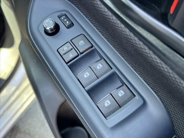 ノア Ｘ　Ｖパッケージ　車検整備付　禁煙　純正ナビ／Ｂｌｕｅｔｏｏｔｈ　バックカメラ　ＥＴＣ　両側スライドドア　ドラレコ　ステリモ　電格ミラー　ＡＣソケット　シートリフター　キーレスエントリー　パワーウィンドウ　ＩＳＯＦＩＸ（28枚目）