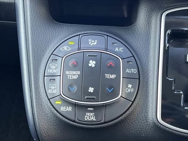 ノア Ｘ　Ｖパッケージ　車検整備付　禁煙　純正ナビ／Ｂｌｕｅｔｏｏｔｈ　バックカメラ　ＥＴＣ　両側スライドドア　ドラレコ　ステリモ　電格ミラー　ＡＣソケット　シートリフター　キーレスエントリー　パワーウィンドウ　ＩＳＯＦＩＸ（32枚目）