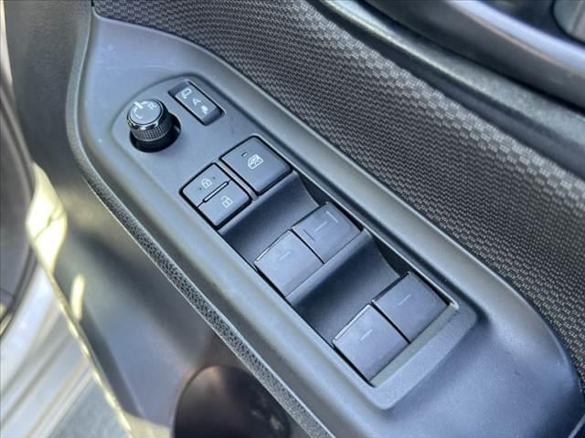 ノア Ｘ　後期　車検整備付　禁煙車　セーフティセンスＣ　電動スライドドア　電動格納ミラー　Ａストップ　ステリモ　シートリフター　シートバックテーブル　ＥＴＣ　キーレス　ロールサンシェード　アームレスト　バイザー（31枚目）