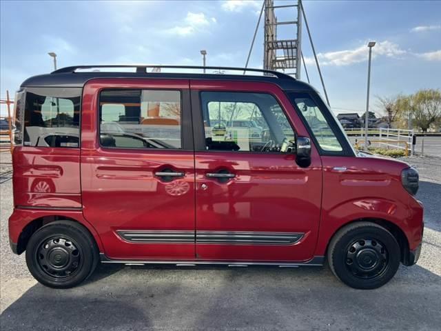 スペーシアギア ハイブリッドＸＺ　ターボ　禁煙　ツートン　社外フルセグナビ／Ｂｌｕｅｔｏｏｔｈ　両側電動スライドドア　セーフティサポート　ＬＥＤヘッド　革巻きステア　アームレスト　シートヒーター　スマートキー　Ｐスタート（12枚目）