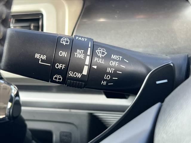 スペーシアギア ハイブリッドＸＺ　ターボ　禁煙　ツートン　社外フルセグナビ／Ｂｌｕｅｔｏｏｔｈ　両側電動スライドドア　セーフティサポート　ＬＥＤヘッド　革巻きステア　アームレスト　シートヒーター　スマートキー　Ｐスタート（39枚目）