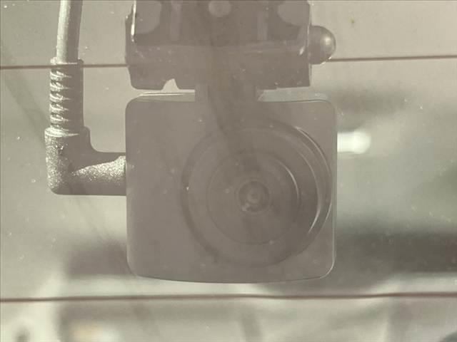 スペーシアギア ハイブリッドＸＺ　ターボ　禁煙　ツートン　社外フルセグナビ／Ｂｌｕｅｔｏｏｔｈ　両側電動スライドドア　セーフティサポート　ＬＥＤヘッド　革巻きステア　アームレスト　シートヒーター　スマートキー　Ｐスタート（44枚目）