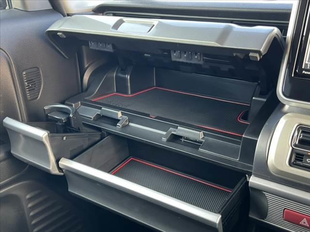 スペーシアギア ハイブリッドＸＺ　ターボ　禁煙　ツートン　社外フルセグナビ／Ｂｌｕｅｔｏｏｔｈ　両側電動スライドドア　セーフティサポート　ＬＥＤヘッド　革巻きステア　アームレスト　シートヒーター　スマートキー　Ｐスタート（47枚目）
