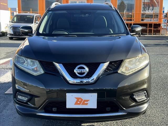 エクストレイル ２０Ｘ　エマージェンシーブレーキパッケージ　パノラミックガラスルーフ　純正８インチナビ／フルセグ／ＤＶＤ／ＢＴ　ＬＥＤヘッドライト　ルーフレール　エマブレ　Ａライト　インテリキー　Ｐスタート　ＥＴＣ　シートヒーター　Ａストップ　シートリフター（9枚目）