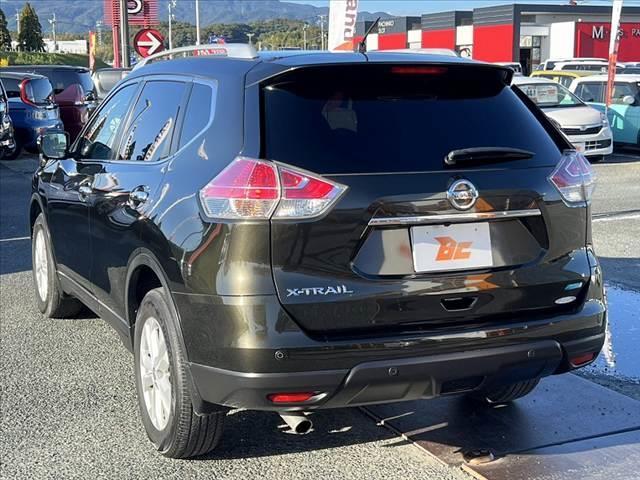 エクストレイル ２０Ｘ　エマージェンシーブレーキパッケージ　パノラミックガラスルーフ　純正８インチナビ／フルセグ／ＤＶＤ／ＢＴ　ＬＥＤヘッドライト　ルーフレール　エマブレ　Ａライト　インテリキー　Ｐスタート　ＥＴＣ　シートヒーター　Ａストップ　シートリフター（15枚目）