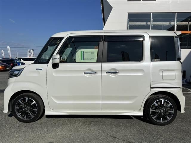 ガラスコーティングなども行っております。プロの業者による、施工ですのでご安心してお頼みください。