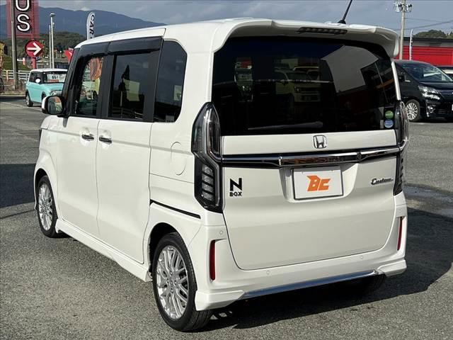 N-BOXカスタム 車検整備付 後期 ターボ ホンダセンシング 純正8インチナビ/フルセグ/DVD/BT 両電スラ スマートキー Bモニター ETC ステリモ パドルシフト シートヒーター シートリフター Aライト(15枚目)