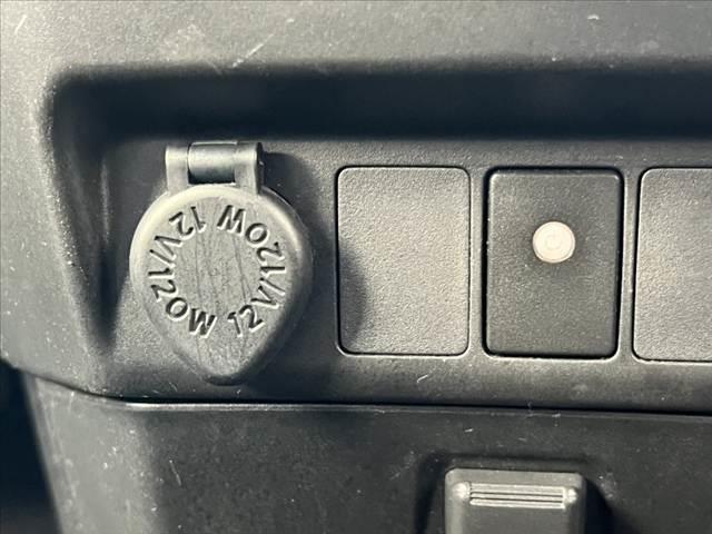 トール Ｇ　ＳＡＩＩ　車検整備付　禁煙　９インチフルセグナビ／Ｂｌｕｅｔｏｏｔｈ　バックカメラ　スマアシ２　ステリモ　アームレスト　スマートキー　後席サンシェード　クルコン　ＥＴＣ　Ｐスタート　バイザー　ＣＤ／ＤＶＤ（36枚目）