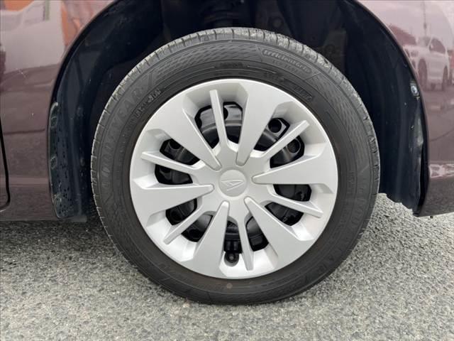 トール Ｇ　ＳＡＩＩ　車検整備付　禁煙　９インチフルセグナビ／Ｂｌｕｅｔｏｏｔｈ　バックカメラ　スマアシ２　ステリモ　アームレスト　スマートキー　後席サンシェード　クルコン　ＥＴＣ　Ｐスタート　バイザー　ＣＤ／ＤＶＤ（52枚目）