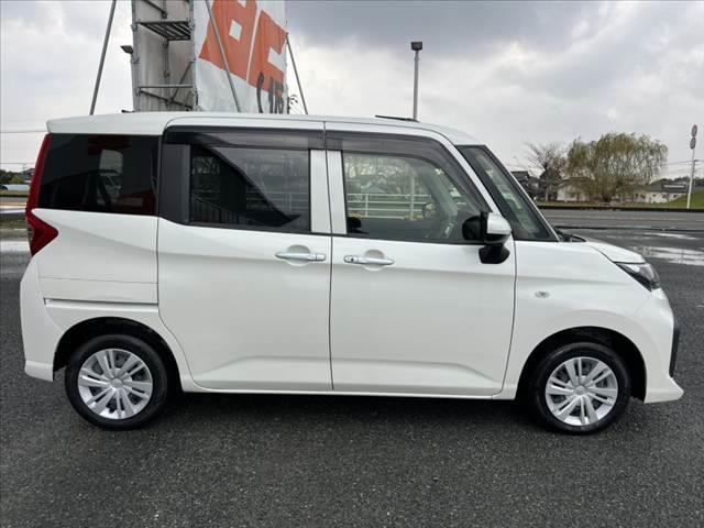 ルーミー X 車検整備付 禁煙 後期 電動スライドドア スマアシ 車線逸脱警報 イージークローザー 電動格納ミラー コーナーセンサー オートライト 横滑り防止 ロールサンシェード Pガラス Aストップ バイザー(12枚目)