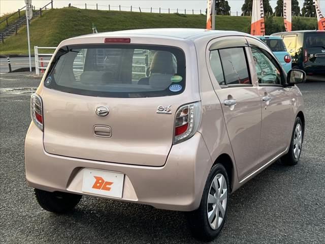 ミライース L SA 後期 禁煙 車検整備付 スマートアシスト アイドリングストップ 衝突軽減ブレーキ ABS セキュリティーアラーム リモコンキー×2 横滑り防止 フロアマット ハロゲンヘッドライト エアバッグ(13枚目)