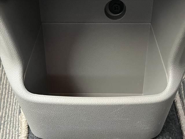 ミライース L SA 後期 禁煙 車検整備付 スマートアシスト アイドリングストップ 衝突軽減ブレーキ ABS セキュリティーアラーム リモコンキー×2 横滑り防止 フロアマット ハロゲンヘッドライト エアバッグ(28枚目)