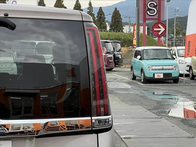 ノア Ｘ　車検整備付　後期　セーフティセンス　両電スラ　クリアランスソナー／マルチインフォメーションディスプレイ　クルーズコントロール　サイドリフトアップシート　電格ミラー　ステリモ　リモコンキー（40枚目）