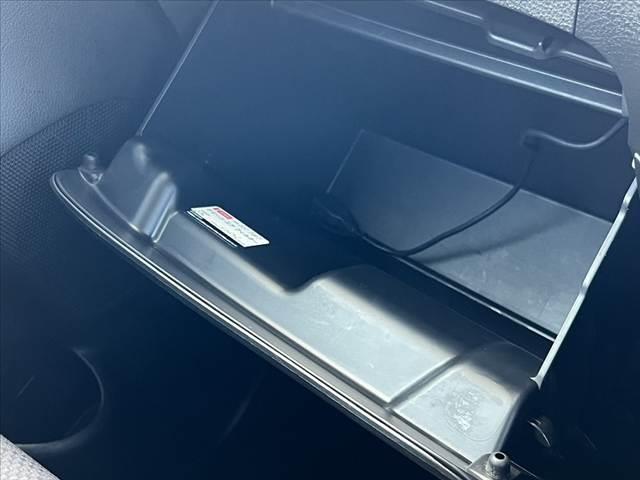 スペーシア Ｇ　後期　純正ナビ／フルセグ／ＤＶＤ／ＢＴ　スマートキー×２　Ｐスタート　シートヒーター　電格ミラー　両側スライドドア　ヘッドライトレベライザー　プライバシーガラス　アームレスト（31枚目）