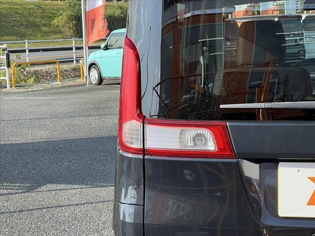 スペーシア Ｇ　後期　純正ナビ／フルセグ／ＤＶＤ／ＢＴ　スマートキー×２　Ｐスタート　シートヒーター　電格ミラー　両側スライドドア　ヘッドライトレベライザー　プライバシーガラス　アームレスト（39枚目）