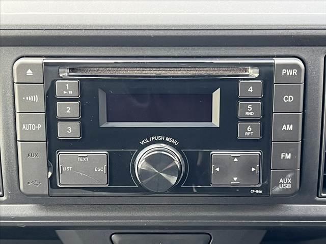 パッソ X S 車検整備付 SA2 アイドリングストップ キーレス 電格ミラー スペアキー 横滑り防止機能 オーディオ アクセサリーソケット バニティミラー アームレスト フロアマット サイドバイザー 一体加倒シート(3枚目)