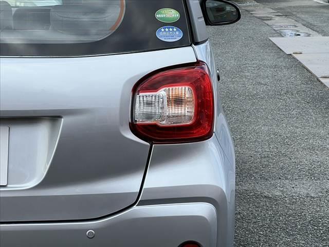 パッソ X S 車検整備付 SA2 アイドリングストップ キーレス 電格ミラー スペアキー 横滑り防止機能 オーディオ アクセサリーソケット バニティミラー アームレスト フロアマット サイドバイザー 一体加倒シート(37枚目)