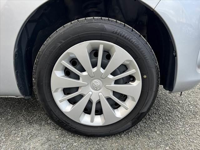 パッソ X S 車検整備付 SA2 アイドリングストップ キーレス 電格ミラー スペアキー 横滑り防止機能 オーディオ アクセサリーソケット バニティミラー アームレスト フロアマット サイドバイザー 一体加倒シート(41枚目)