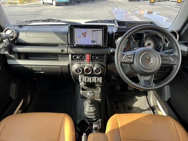 ジムニー ＸＣ　車検整備付　禁煙　中期　８型ナビ　セーフティーサポート　バックカメラ　Ｂｌｕｅｔｏｏｔｈ　フルセグ　シートヒーター　スマートキー×２　クルコン　ターボ　アイドリングストップ　ＡＢＳ　ステリモ（2枚目）