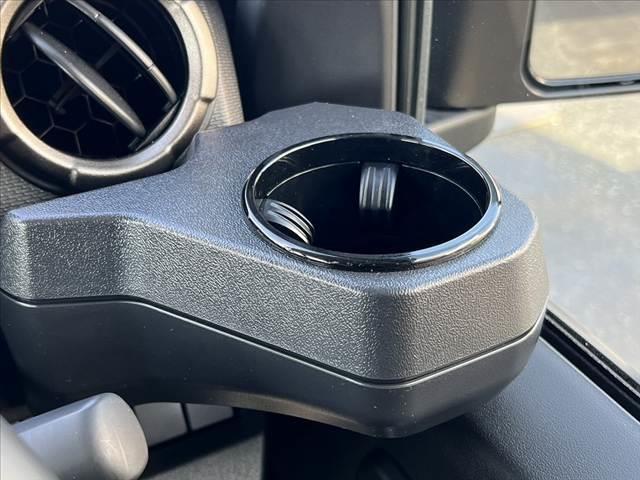 ジムニー ＸＣ　車検整備付　禁煙　中期　８型ナビ　セーフティーサポート　バックカメラ　Ｂｌｕｅｔｏｏｔｈ　フルセグ　シートヒーター　スマートキー×２　クルコン　ターボ　アイドリングストップ　ＡＢＳ　ステリモ（38枚目）