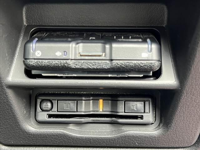 ＣＸ－６０ ２５Ｓ　Ｌパッケージ　車検整備付　パノラマルーフ　ＢＯＳＥサウンド　純正ディスプレイオーディオ＋ナビ／ＢＴ／フルセグＴＶ　３６０度ビューモニター　ワイヤレス充電　ＨＤＭＩ　パワーバックドア　レーダークルーズ（7枚目）