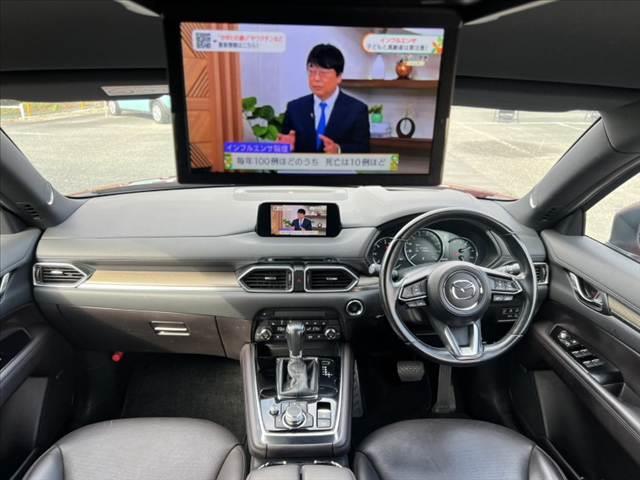 CX-8 XD Lパッケージ 禁煙 6人 純正マツダコネクトナビ 全方位 BOSEサウンドシステム 後席フリップダウンM レーダークルーズ LEDヘッド 革巻きステア ステリモ スマートキー 革シート サンシェード Pバックドア(2枚目)